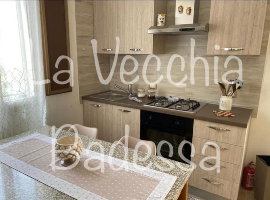 La Vecchia Badessa A Due Passi Dal Mare Daire Macari Dış mekan fotoğraf
